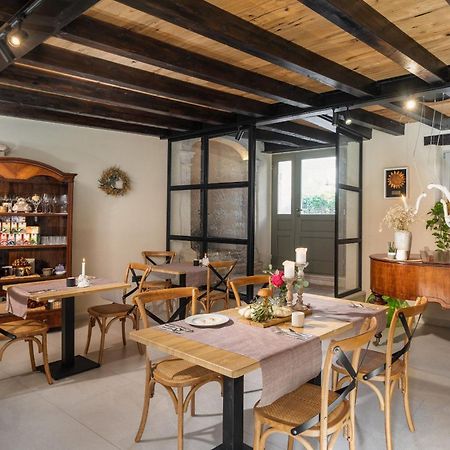 Della Croce Bed&Breakfast Svetvinčenat Exteriör bild