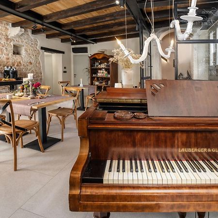 Della Croce Bed&Breakfast Svetvinčenat Exteriör bild