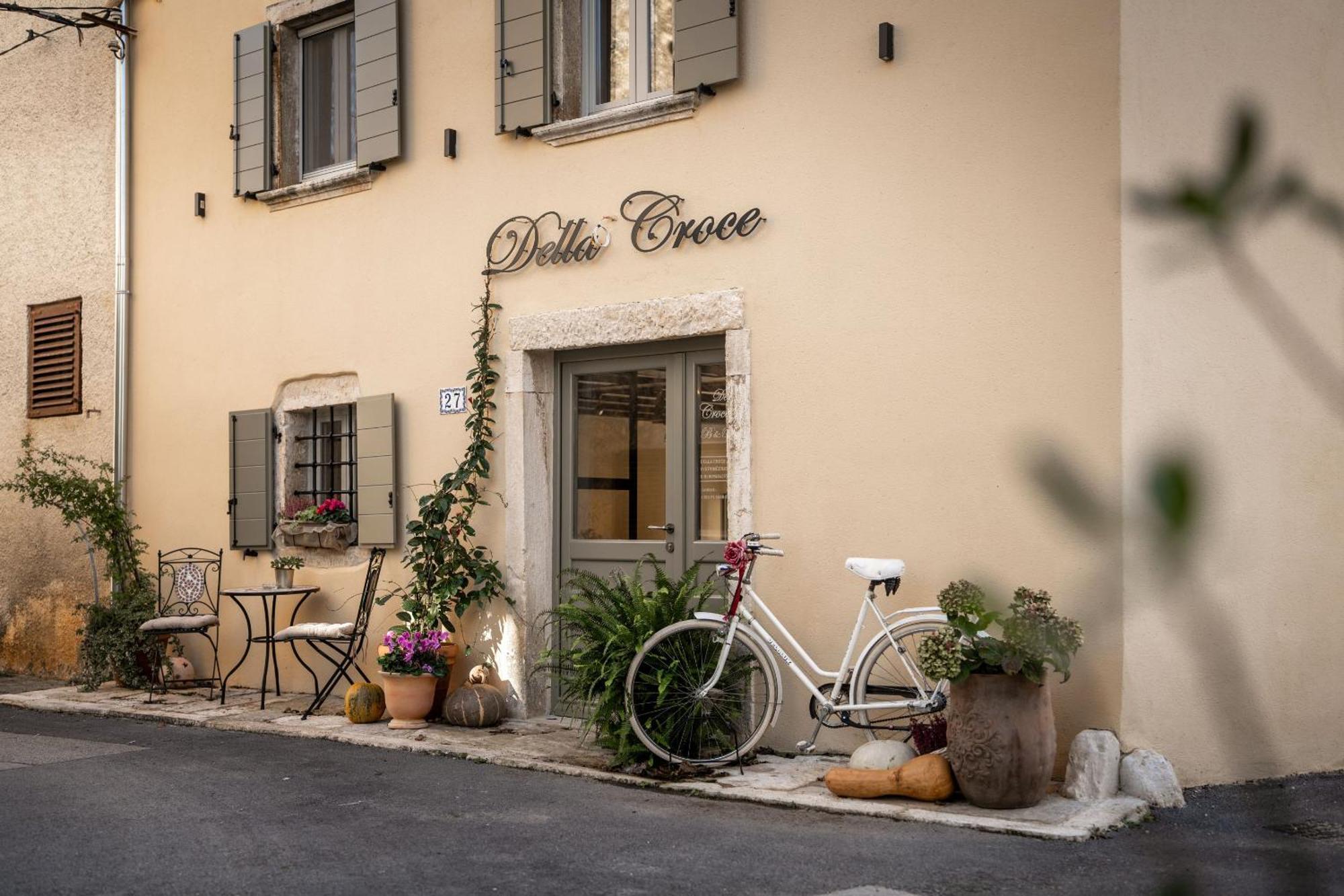 Della Croce Bed&Breakfast Svetvinčenat Exteriör bild