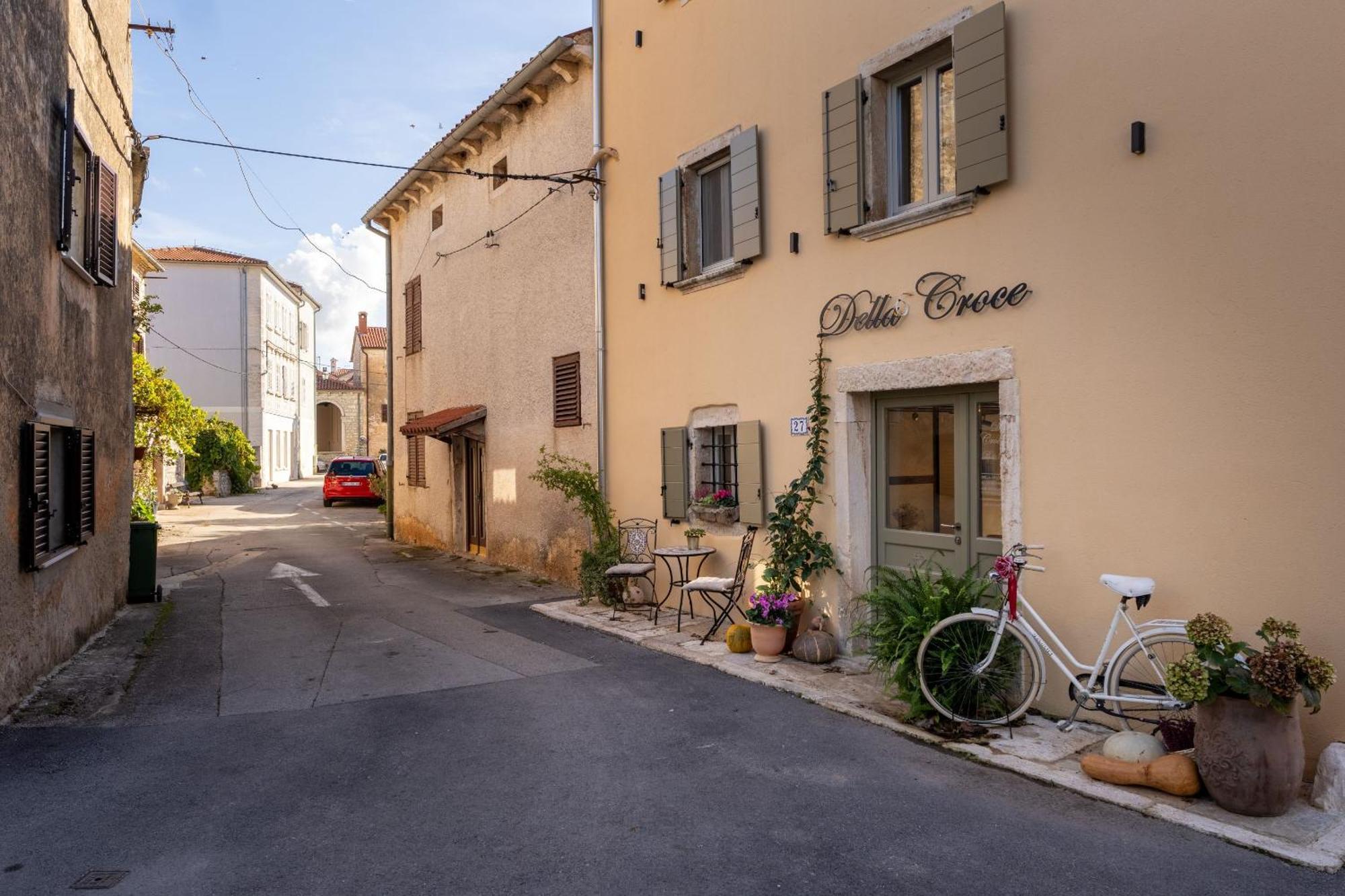 Della Croce Bed&Breakfast Svetvinčenat Exteriör bild