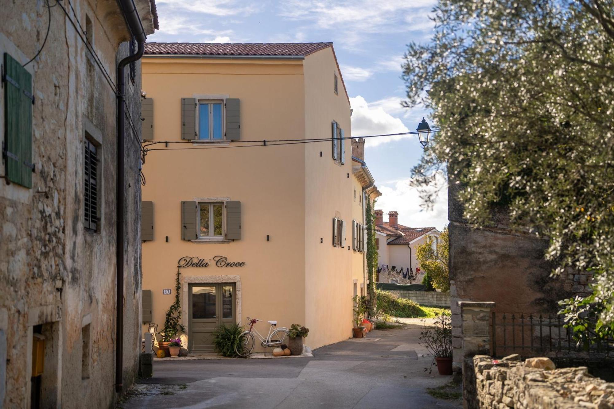 Della Croce Bed&Breakfast Svetvinčenat Exteriör bild