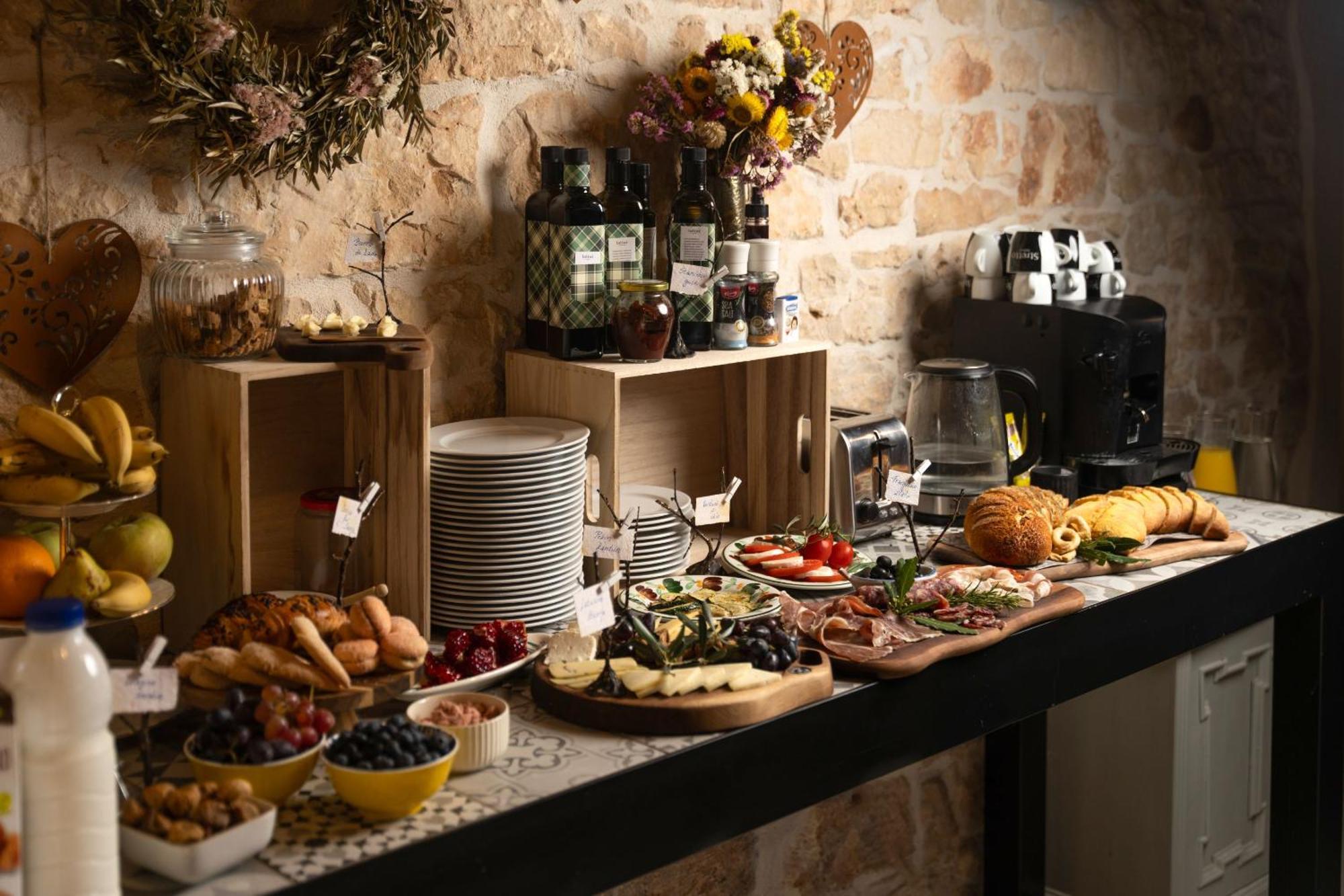 Della Croce Bed&Breakfast Svetvinčenat Exteriör bild