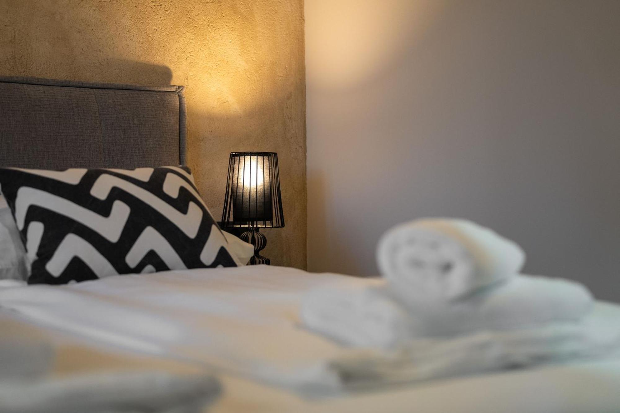 Della Croce Bed&Breakfast Svetvinčenat Exteriör bild