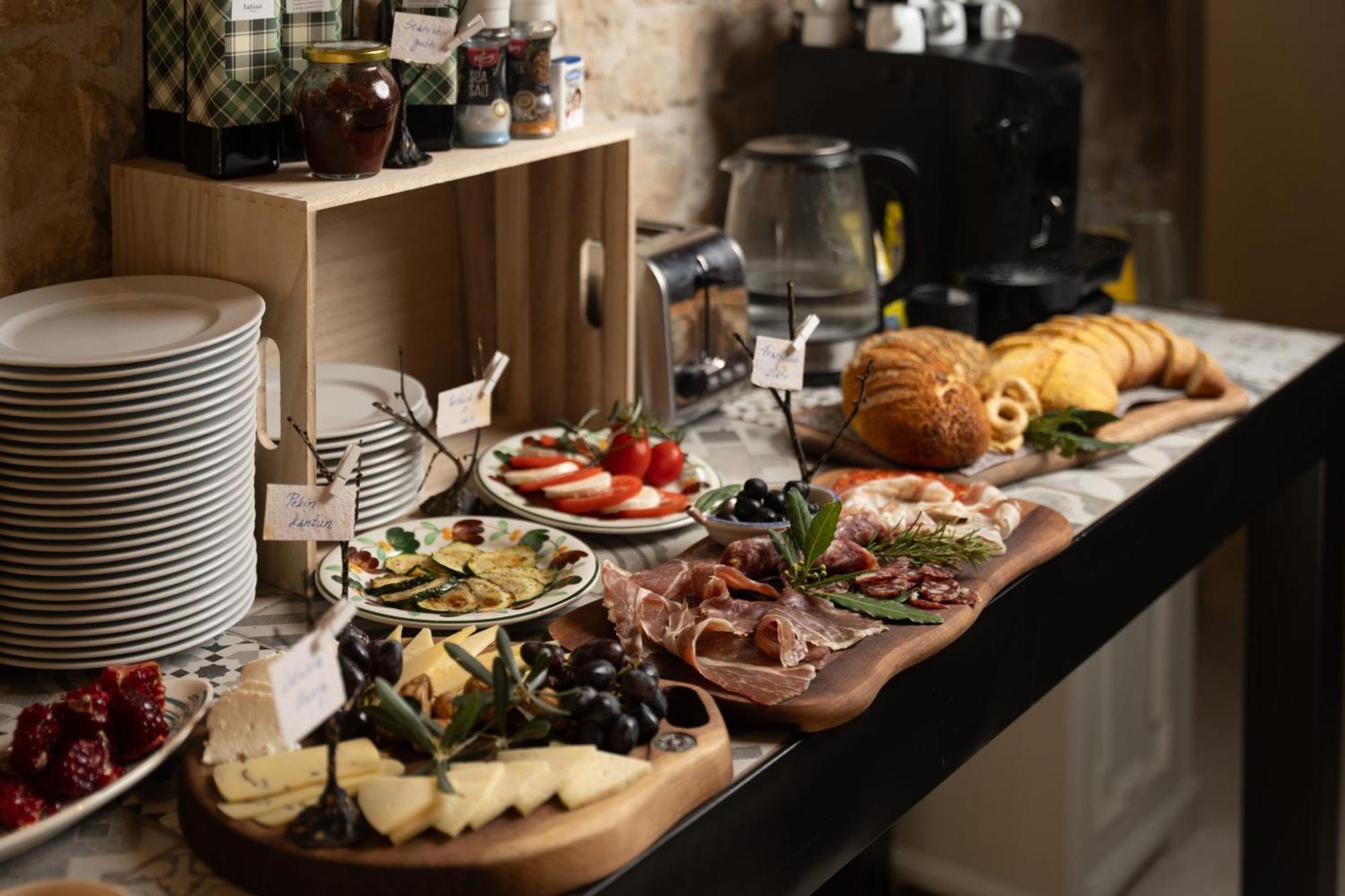 Della Croce Bed&Breakfast Svetvinčenat Exteriör bild